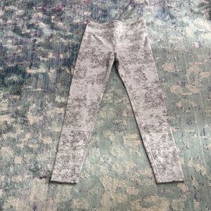 Athleta Kids Patterned Gray Leggings